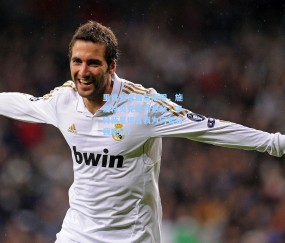 里肯划定最后期限，施洛特贝克续约悬疑，多特新星坦言我为何要自我施压？