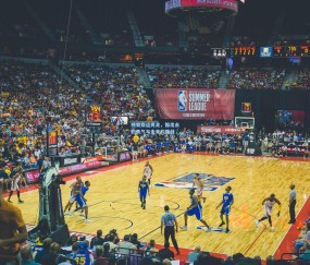 观察亚运男足，豁出去的勇气与未来的挑战